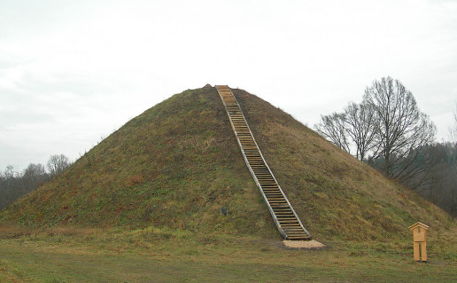 10_NKRP Paverkniu piliakalnis (2).jpg